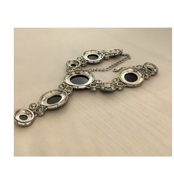 Butler and Wilson Black Faceted Resin Crystal/Rhinestone Y statement NECKLACE - Picture 5 of 8